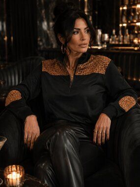 Anna Lane NWT Black Animal Print Patched Sleeves 1/4 zip Mob Wife Jacket 3032
